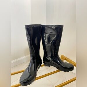 UGG Women's Black Glossy Tall Rain Boots